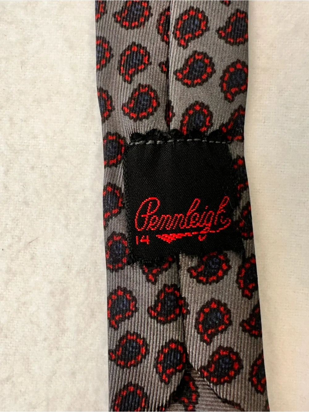 Men's Paisley Silk Tie in Brown and Red Pennleigh Vintage Silk Tie Mens Grey